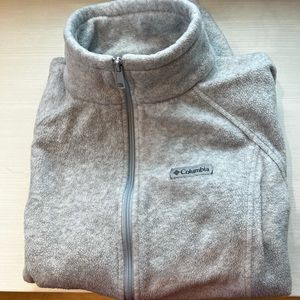 Columbia Women's Soft Gray Cowl Sweater